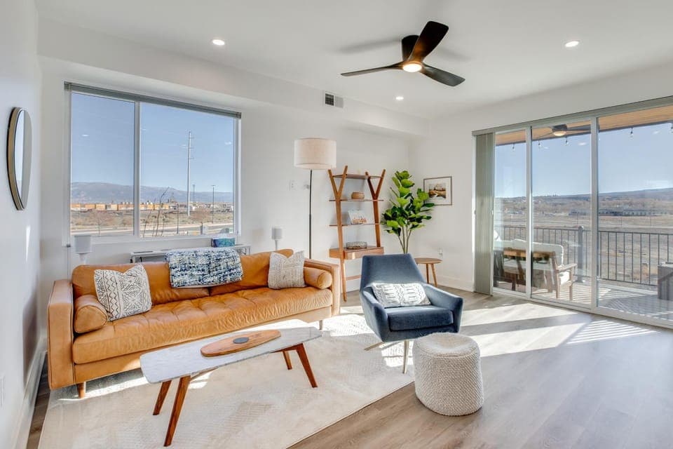 Mtn-View Balcony Riverside Grand Junction Home! House in Grand Junction