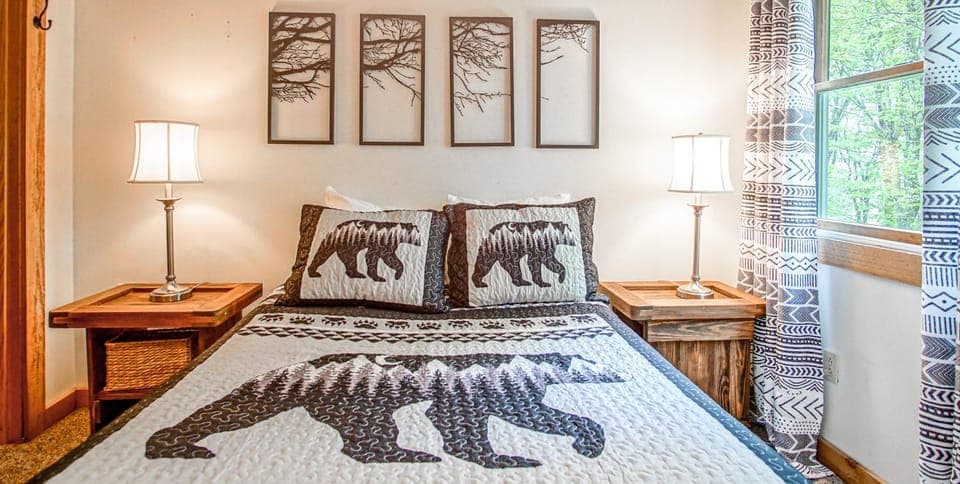 Bed, Bedroom