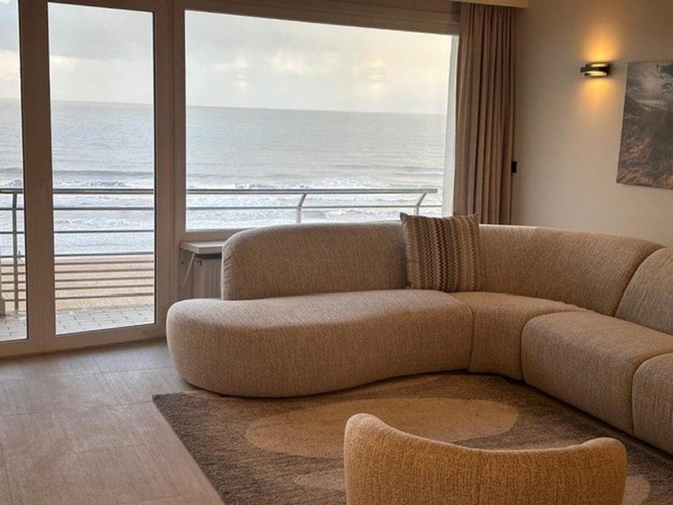 View (from property/room), View (from property/room), Balcony/Terrace, Living room, Seating area, Beach, Beach, Sea view, Sea view