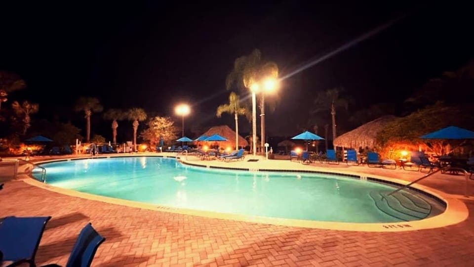 Bahama Bay Resort- Near Disney-pools & Beach for 6 Apartment in Davenport
