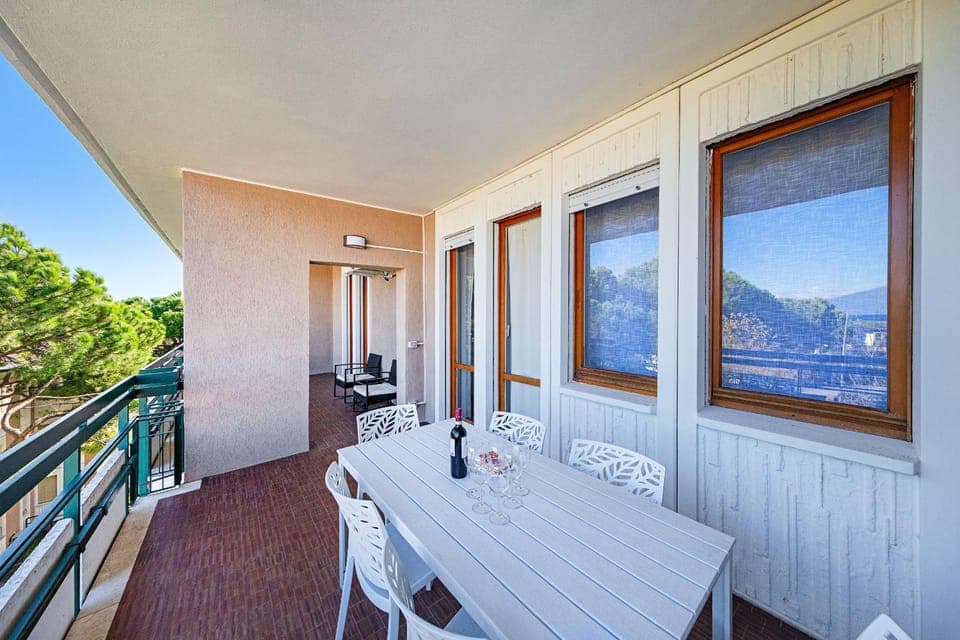 Balcony/Terrace, Dining area