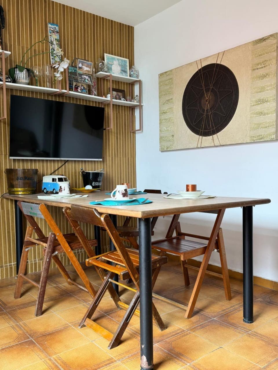 TV and multimedia, Living room, Dining area