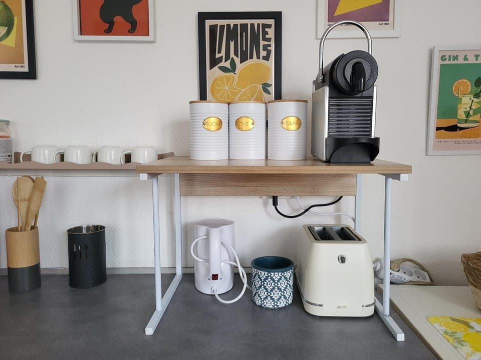 Coffee/tea facilities, Kitchen or kitchenette, toaster