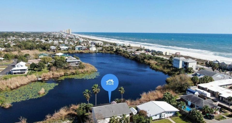 6BR Lakefront Home w/ Game Room | Near the Beach House in Laguna Beach