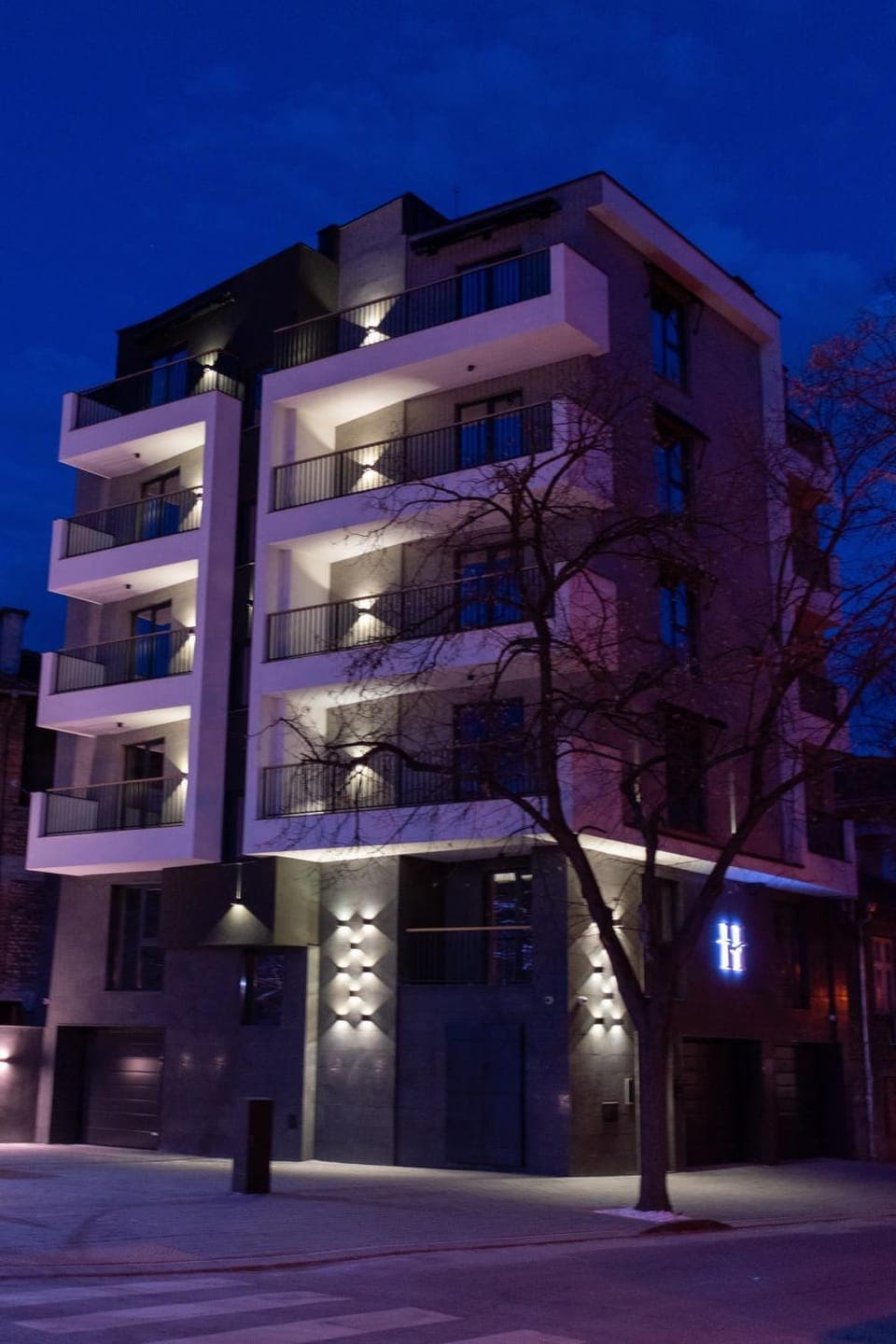 Property building, Night