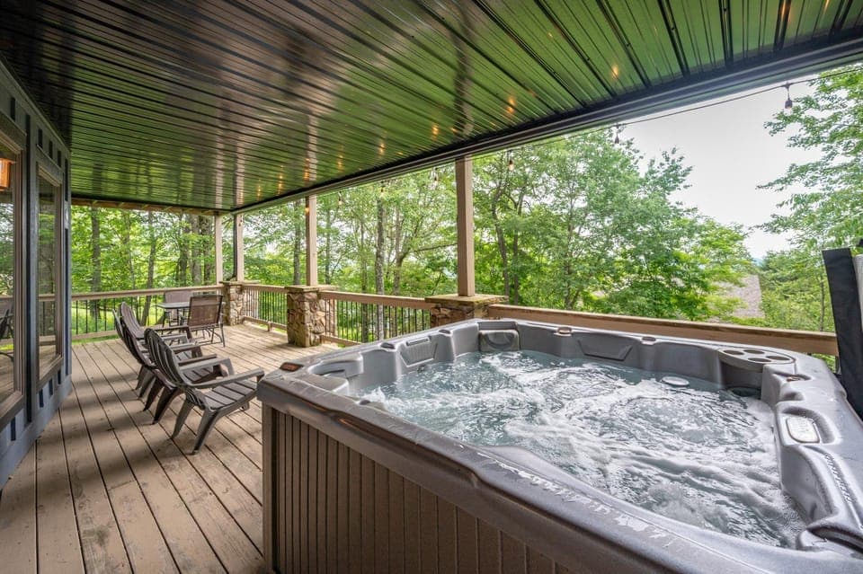 Wispering Heights House in McHenry
