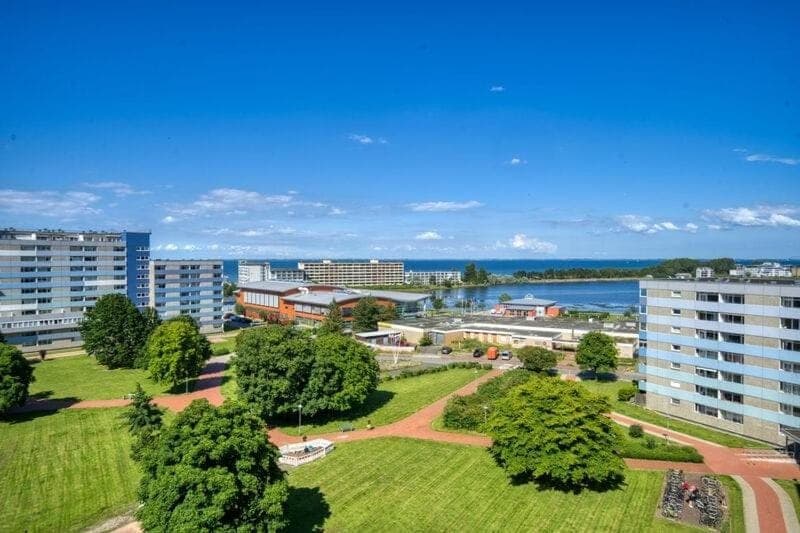 Day, Bird's eye view, Lake view, Sea view, Location