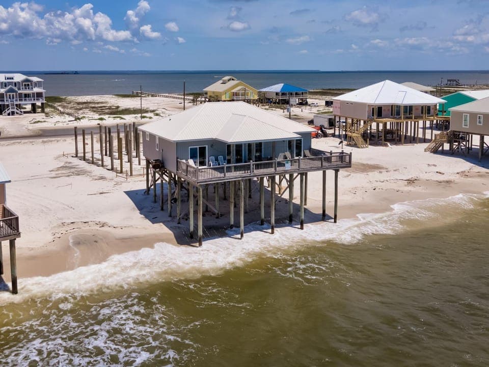 Southern Breeze - 103 Vaca Ct House in Dauphin Island