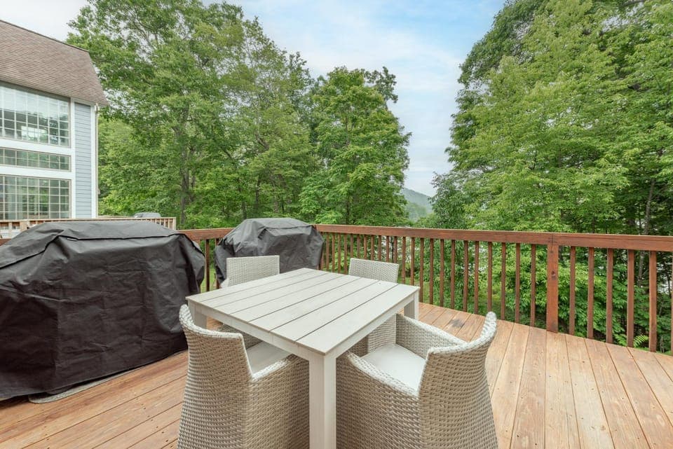 The Lakehouse House in Deep Creek Lake