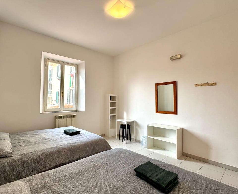 Living room, Photo of the whole room, Bedroom, towels