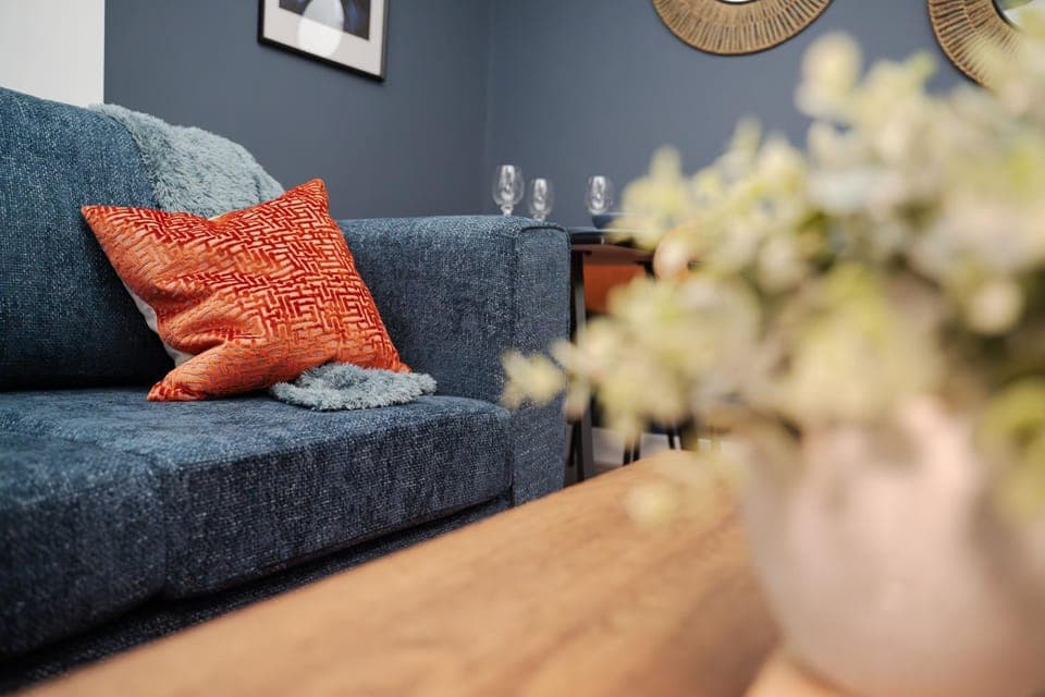 Living room, Seating area