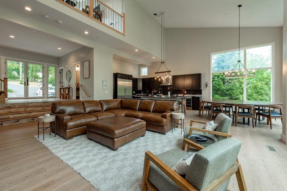 Edgewater Escape House in McHenry