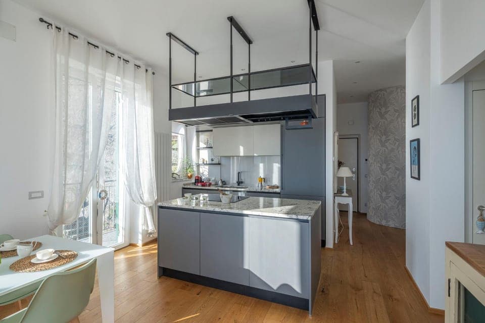 Spring, Summer, Kitchen or kitchenette, Autumn