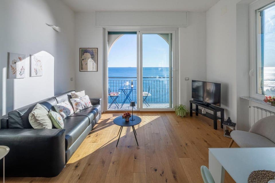 Spring, Summer, Living room, Autumn