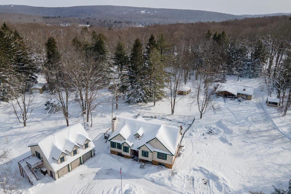 Fireside Pointe House in Deep Creek Lake