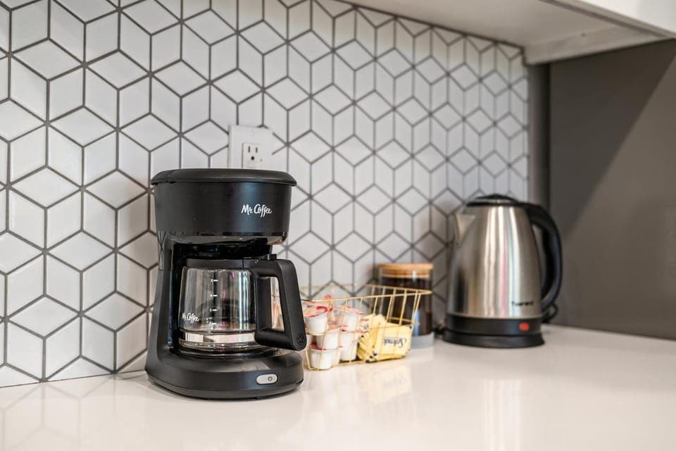 Coffee/tea facilities