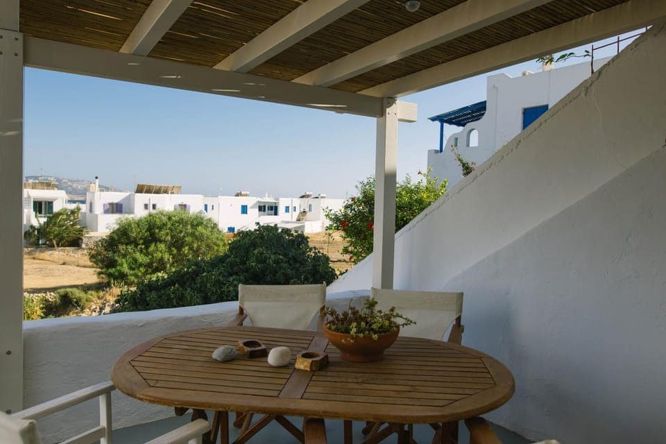 Property building, Day, View (from property/room), Balcony/Terrace, Dining area
