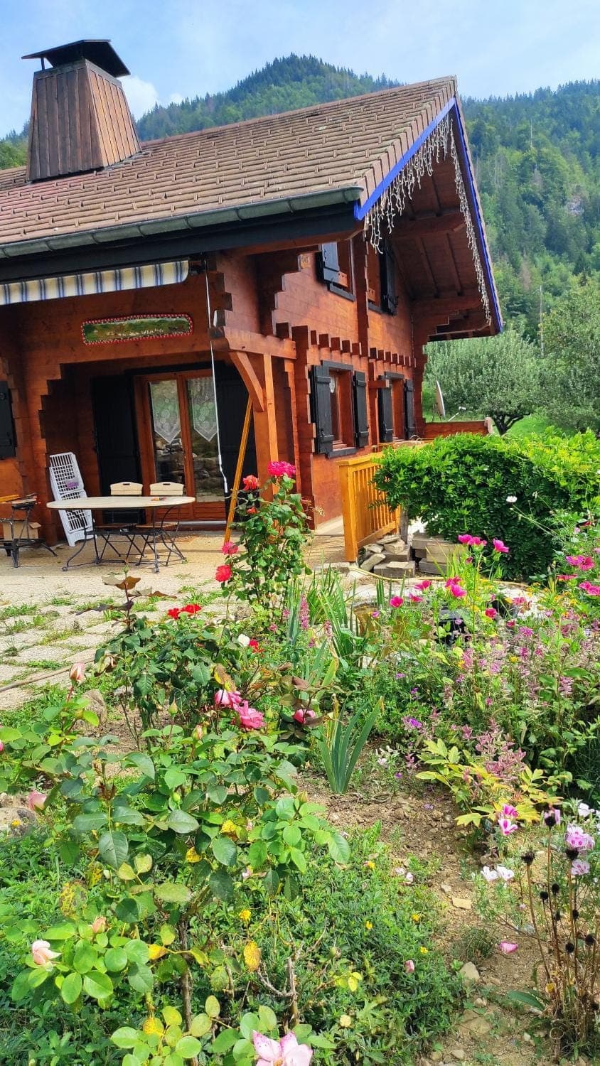 Property building, Garden view