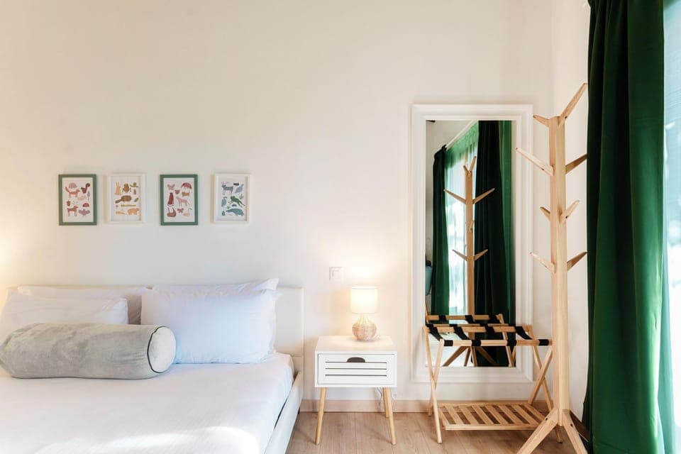 Florida Ascona Rooms by Quokka 360 - Between the Lake and the City Apartment in Ascona