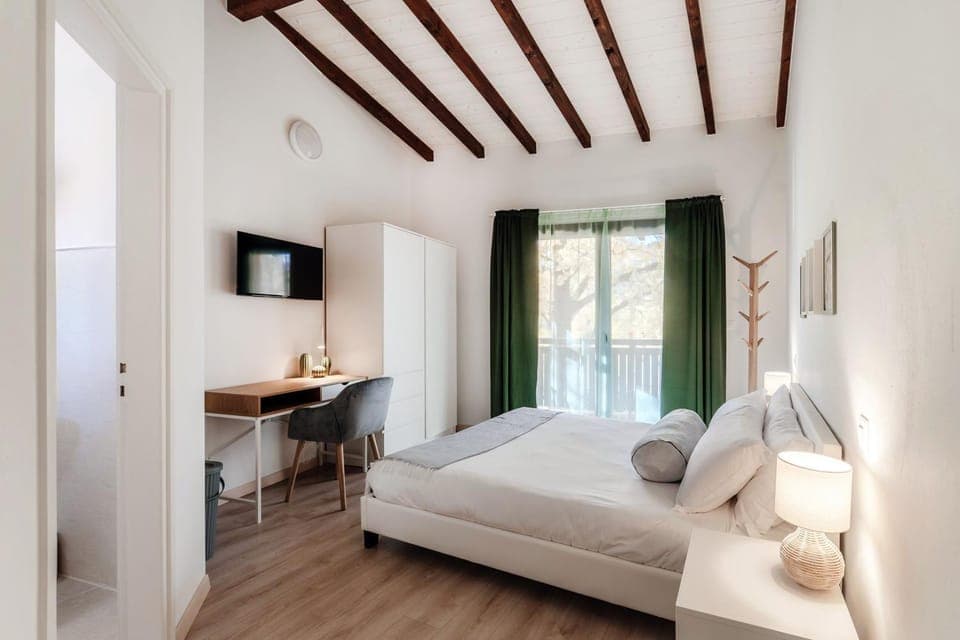 Florida Ascona Rooms by Quokka 360 - Between the Lake and the City Apartment in Ascona