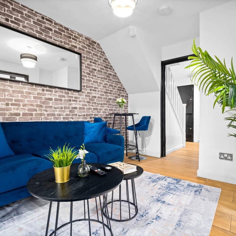 Living room, Seating area