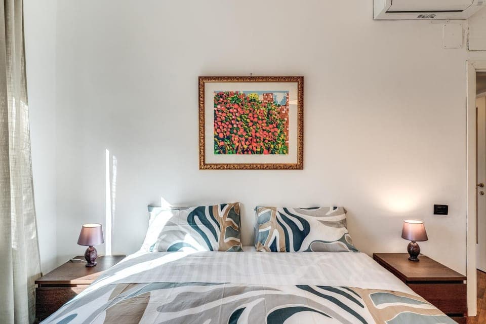 Balcony/Terrace, Bedroom, Text overlay, Family, heating, internet, wedding, air conditioner