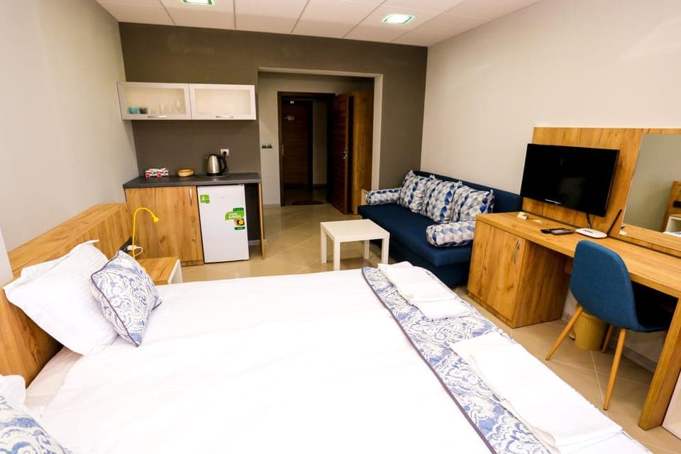 TV and multimedia, Photo of the whole room, Bedroom, minibar