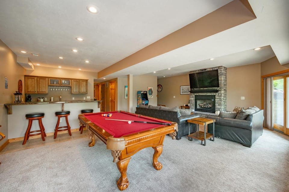 Husky Hideaway House in Deep Creek Lake