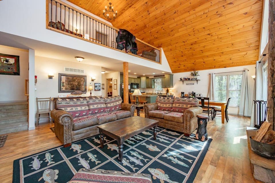 Rustic Getaway House in Deep Creek Lake