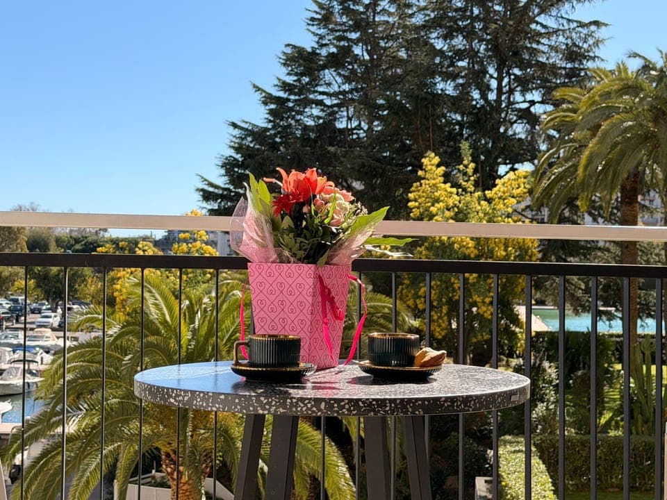Day, View (from property/room), Balcony/Terrace, Garden view