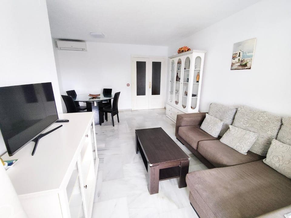 Living room, air conditioner