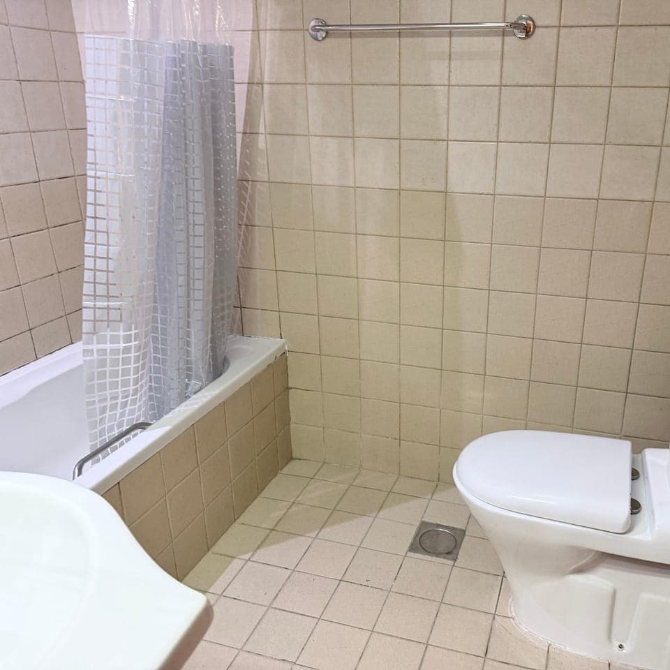 Shower, Toilet, Bathroom, Bath