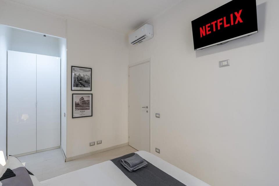 TV and multimedia, wardrobe, air conditioner