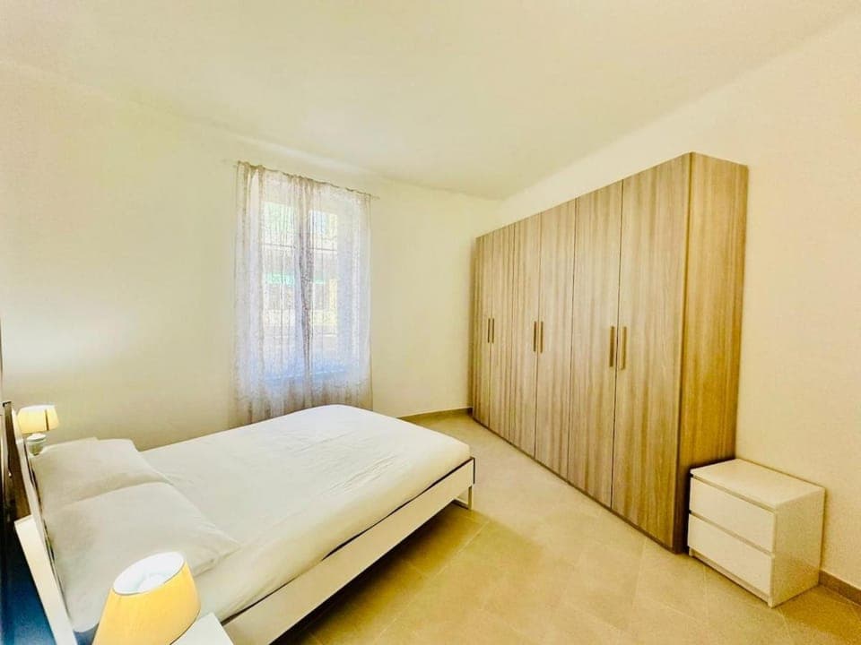 Bed, Bedroom, wardrobe