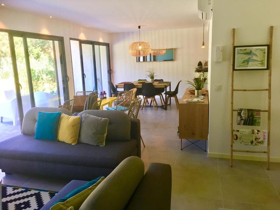 Property building, Living room