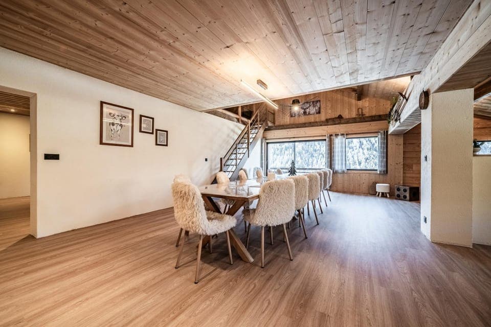 Property building, Living room