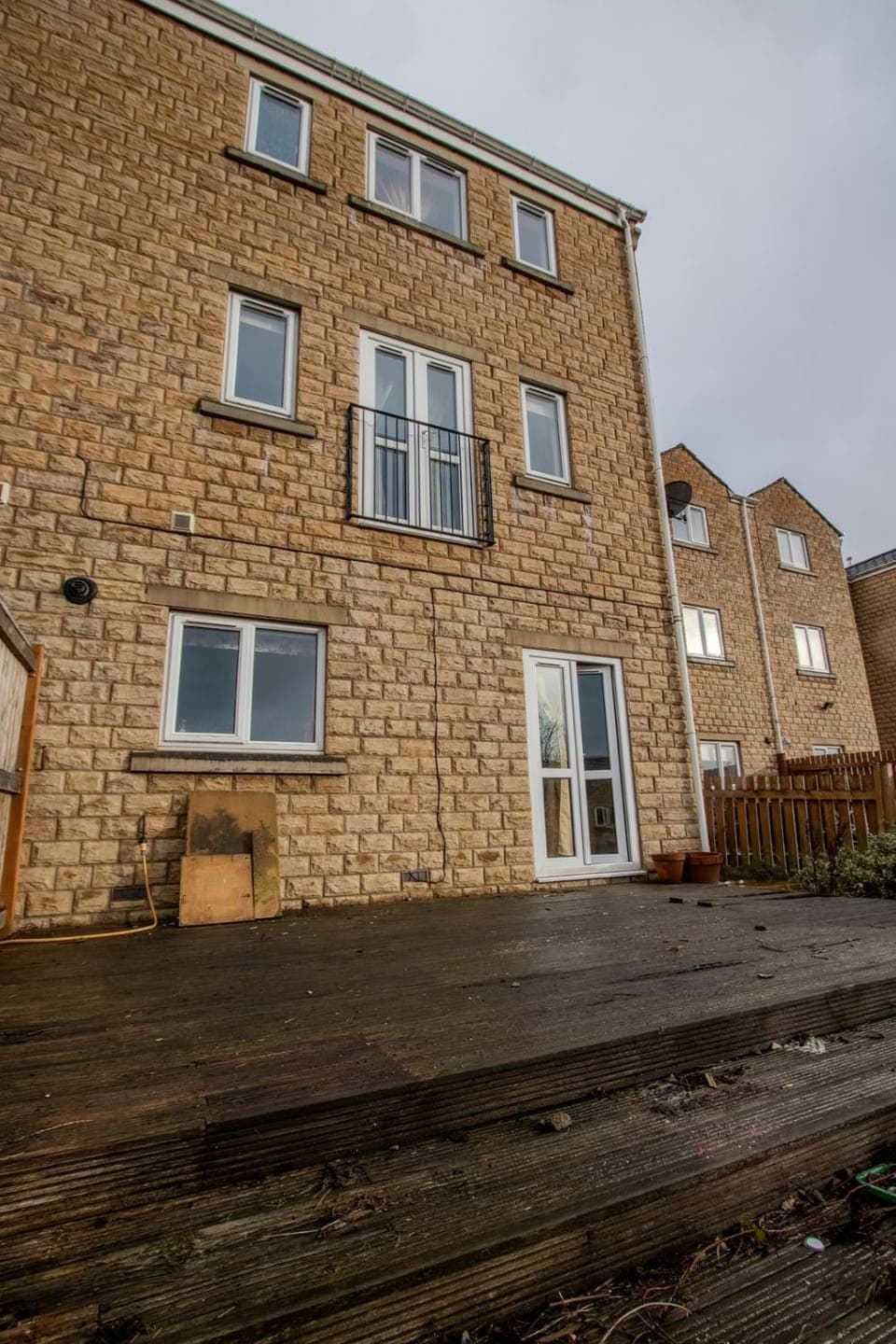 Property building, Day