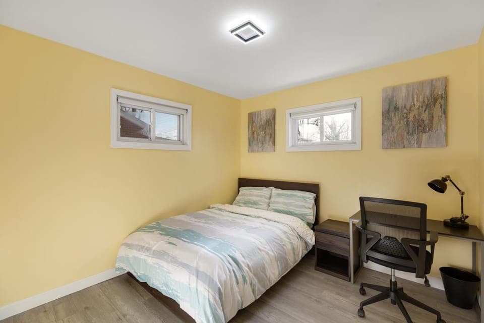 Bed, Bedroom