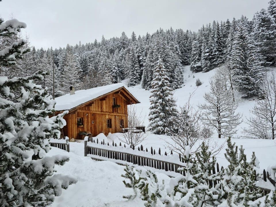 Property building, Winter