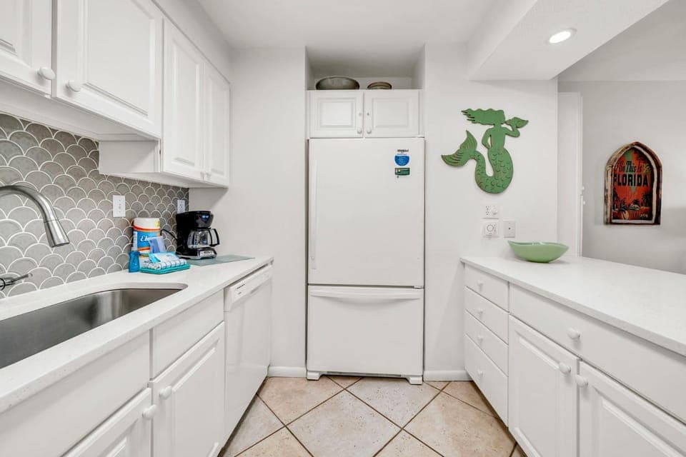 Jetty East 106B near beach, great amenities! House in Destin