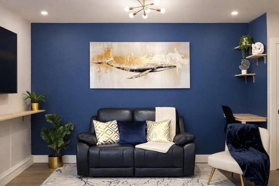 TV and multimedia, Decorative detail