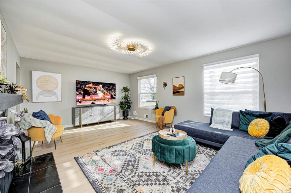 TV and multimedia, Living room