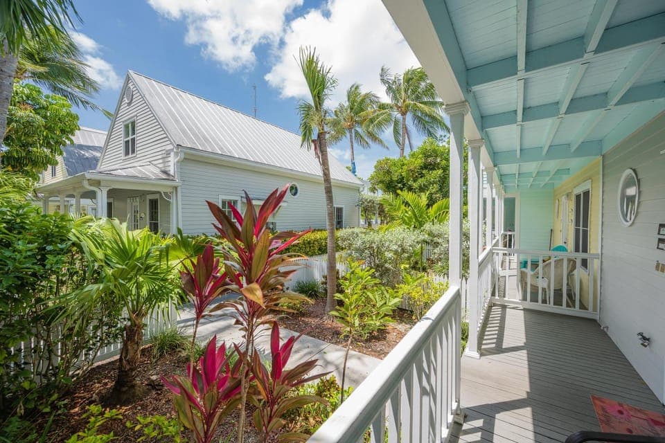 A SUNSET VIEW House in Key West