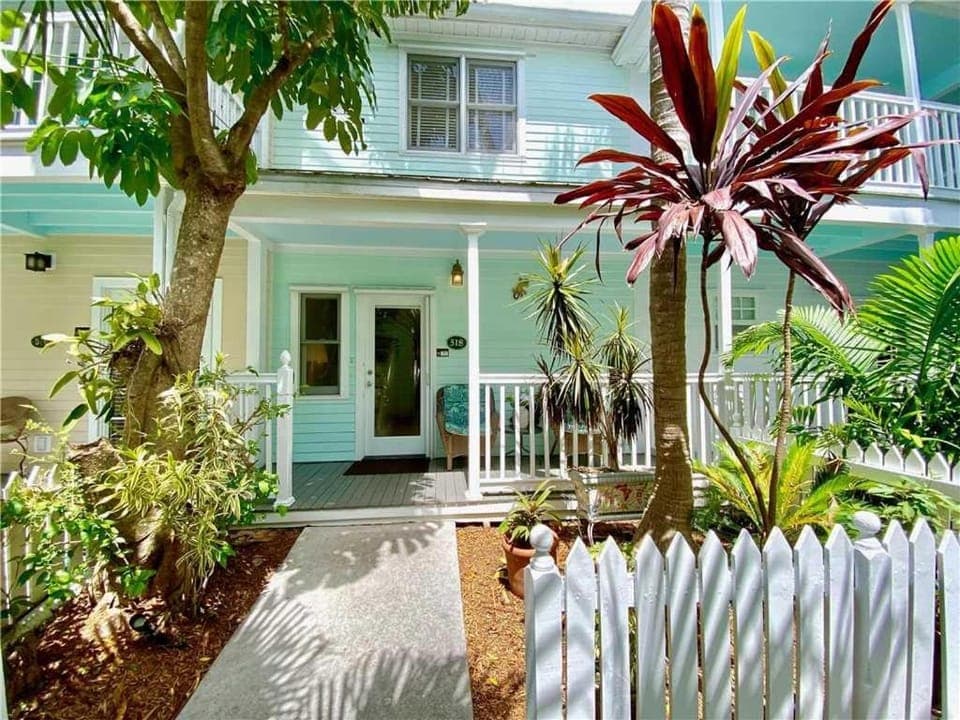 DANCING PALMS House in Key West