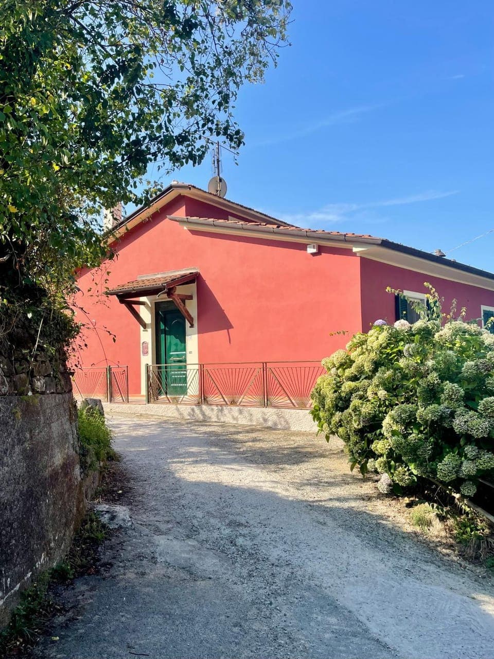 Property building, Day