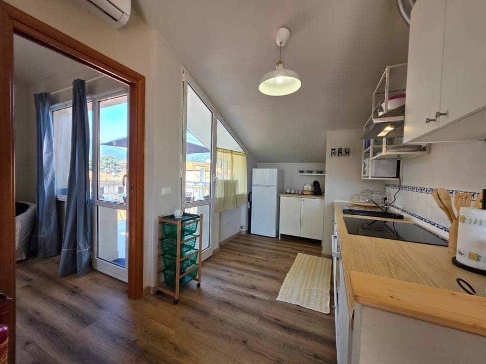 Kitchen or kitchenette, kitchen