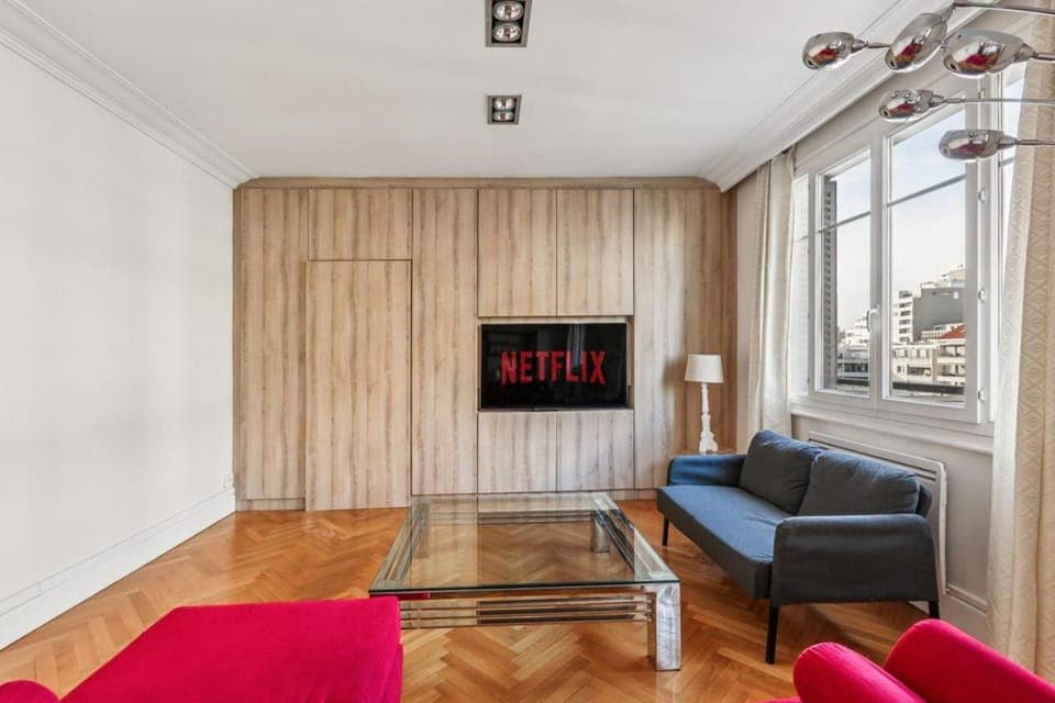 TV and multimedia, Living room, Seating area