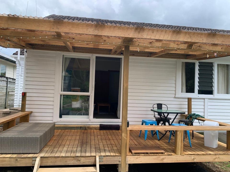 Property building, Balcony/Terrace