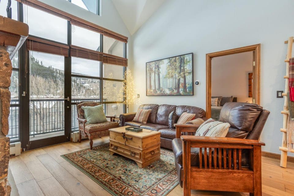 Chapel Square 317 - Walk to Gondola, Dining, & Entertainment; Fireplace & Views House in Avon