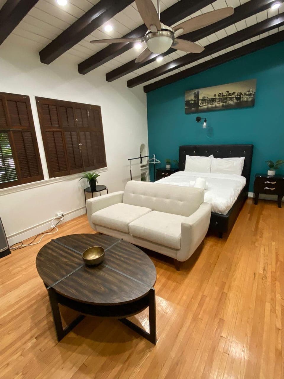 Cozy Studio by Rodeo Drive Apartment in Beverly Hills